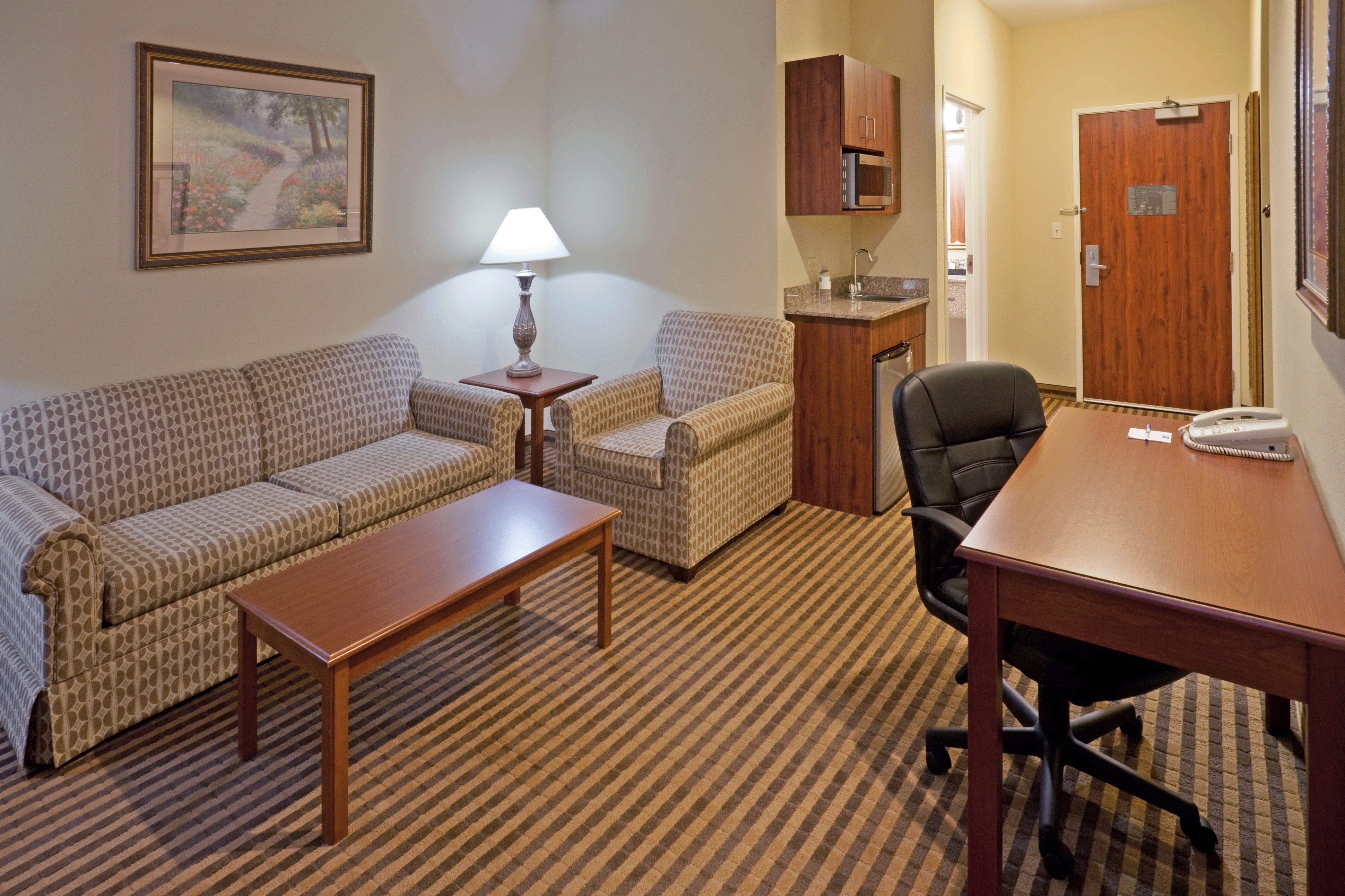 Holiday Inn Express & Suites Waxahachie By Ihg Ngoại thất bức ảnh