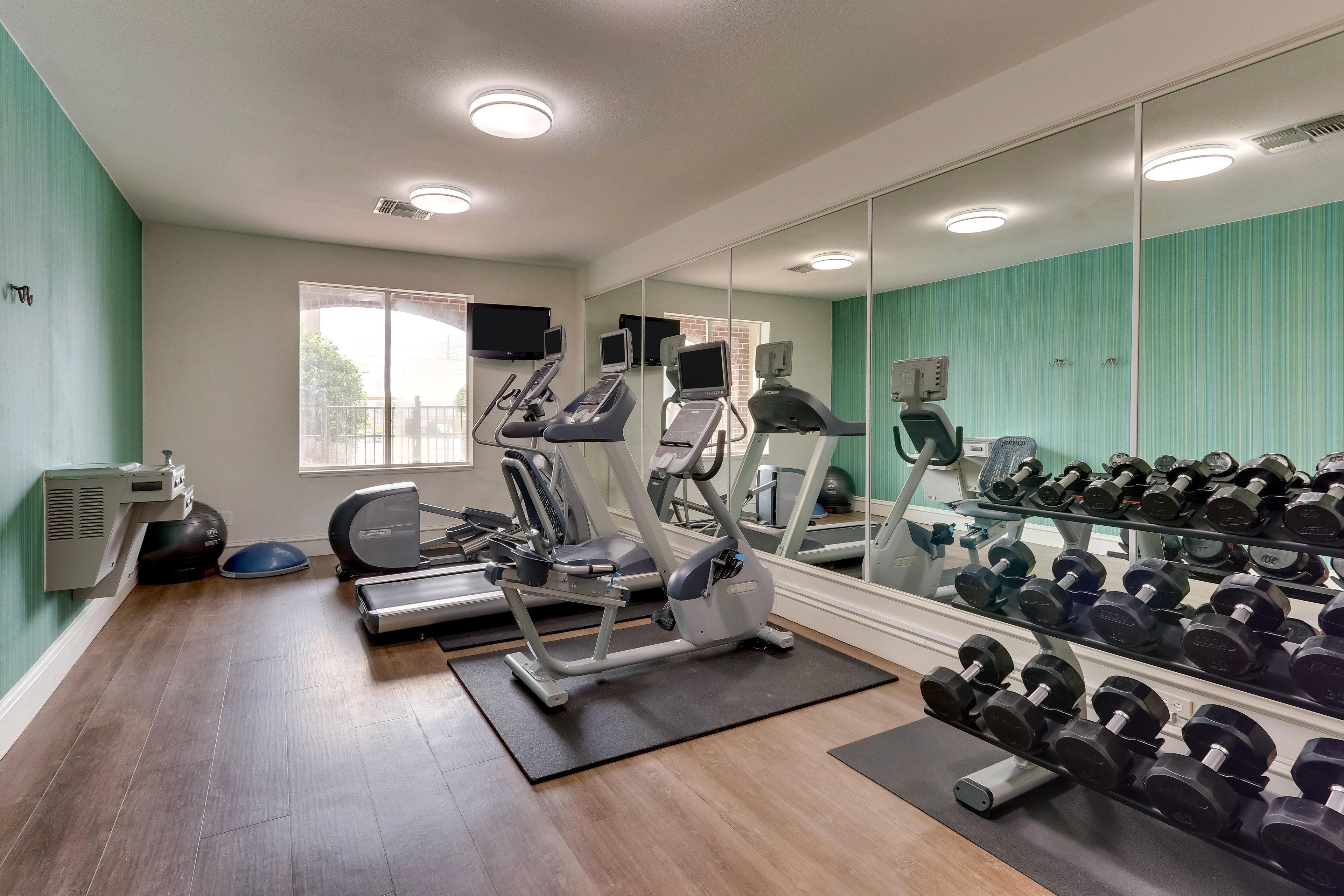 Holiday Inn Express & Suites Waxahachie By Ihg Ngoại thất bức ảnh