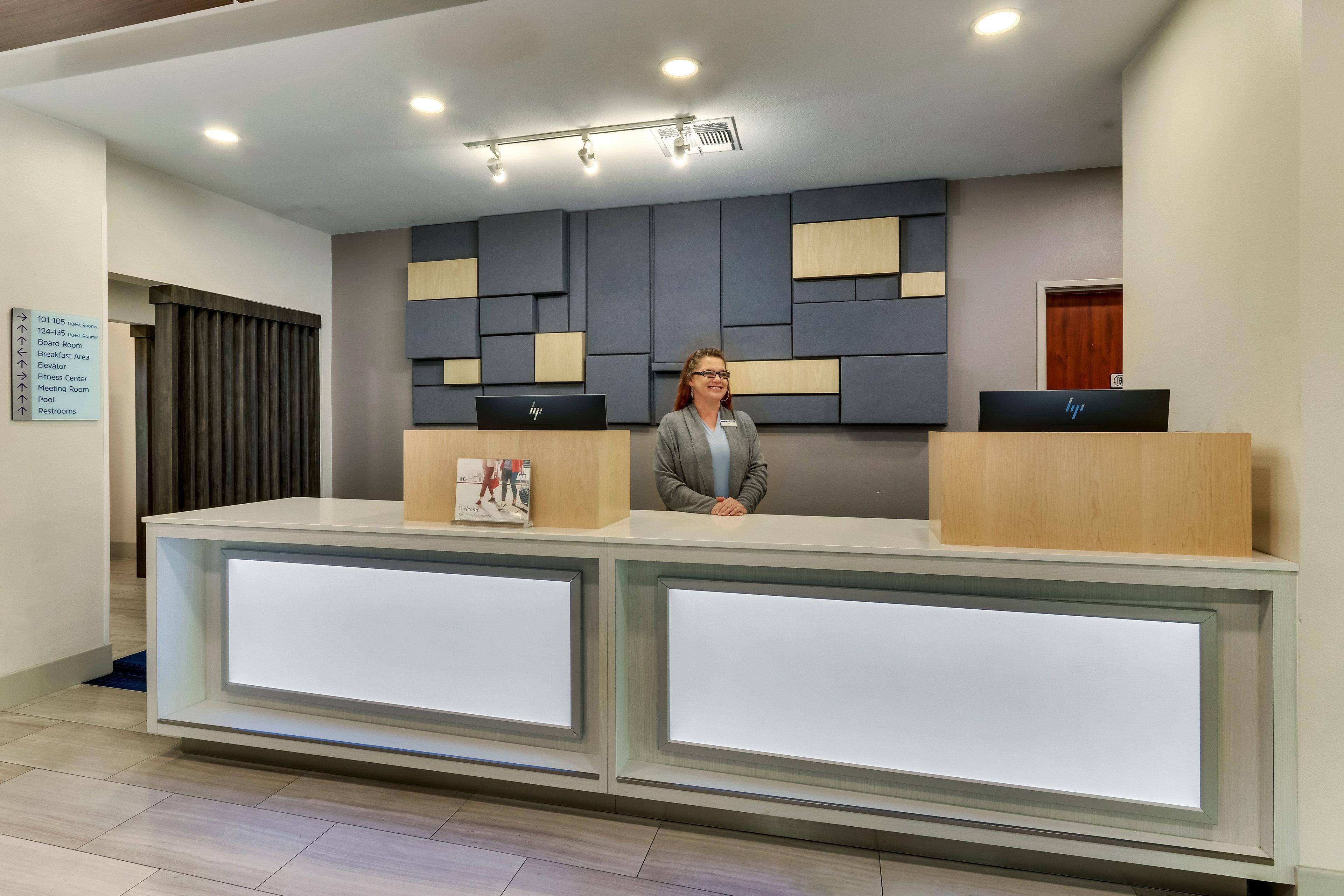 Holiday Inn Express & Suites Waxahachie By Ihg Ngoại thất bức ảnh